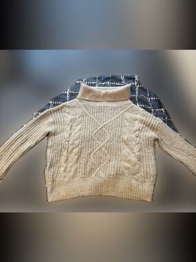 Cozy Gray Cable-Knit Women's Sweater